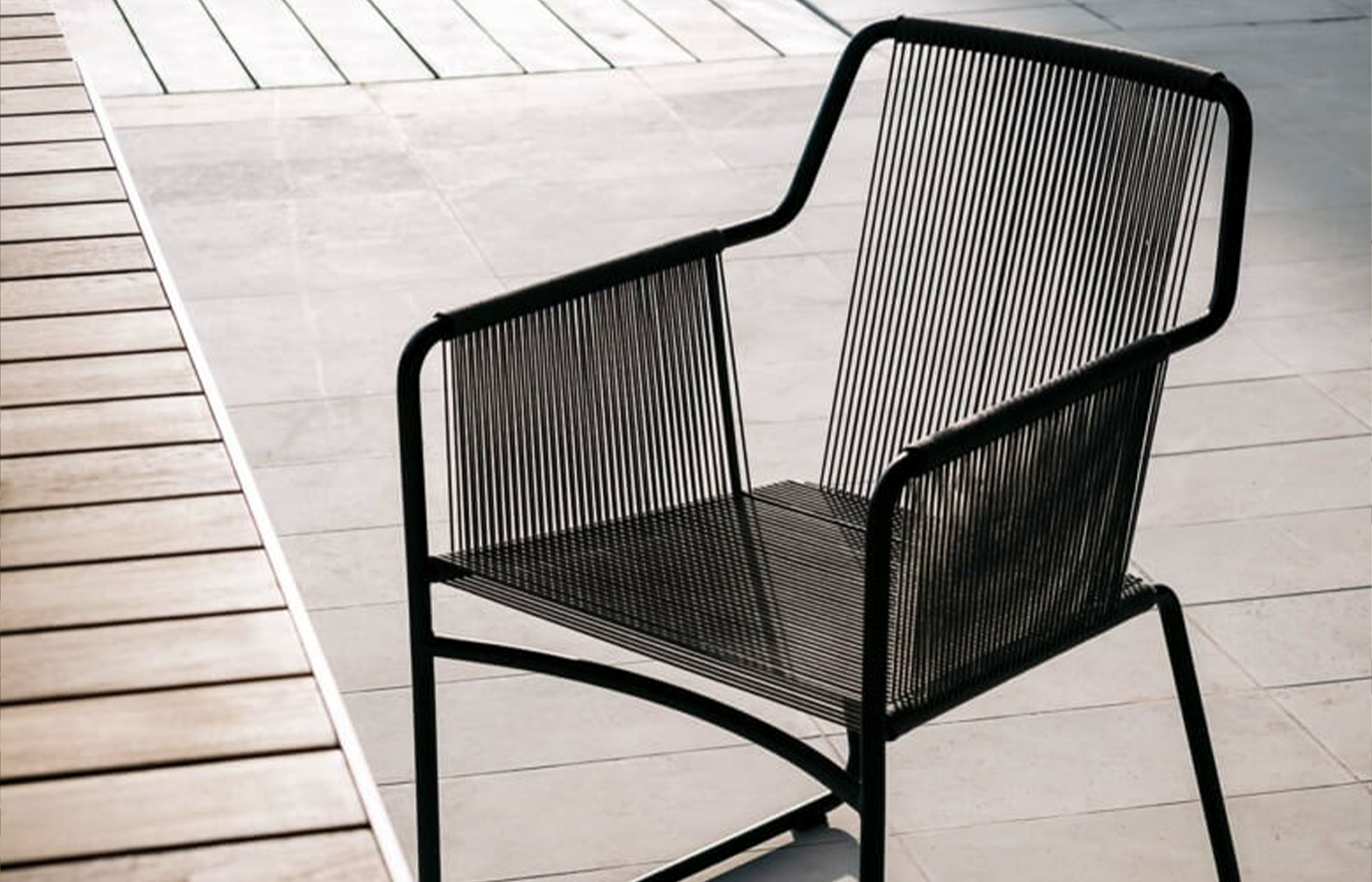 sancilio evotech molfetta - ambientazione outdoor arredo giardino sedie sedute poltrone divani complementi lounge sostenibilità RODA