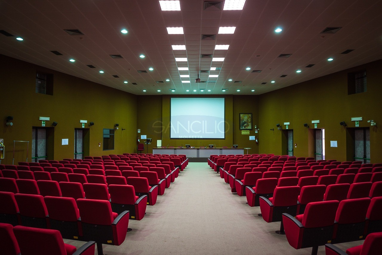 sancilio evotech molfetta - arredo poltrone sedute scrivanie auditorium sala meeting recepetion informatica ospedale de bellis castellana grotte